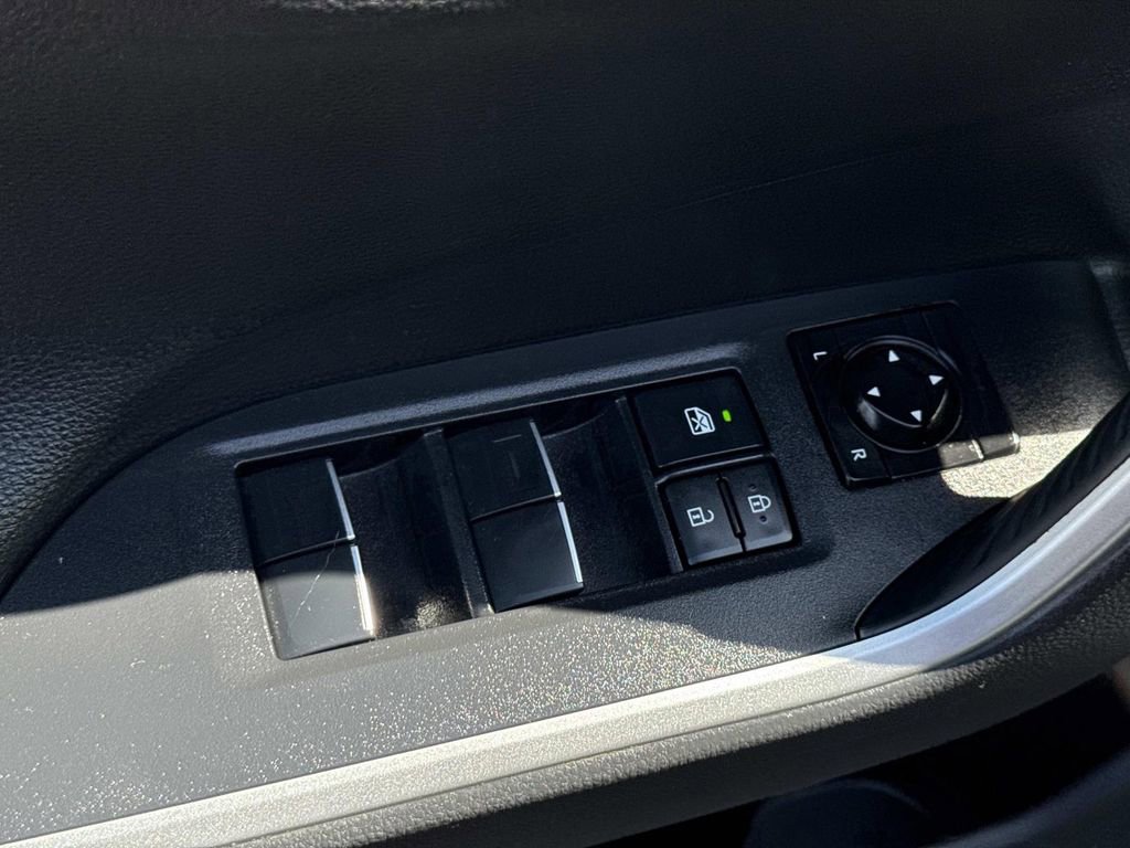 Used 2021 Toyota RAV4 XSE image 20