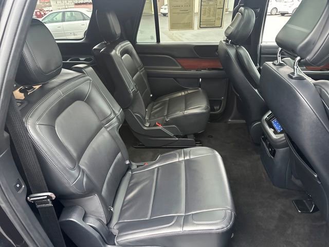 Used 2024 Lincoln Navigator L 4WD image 16