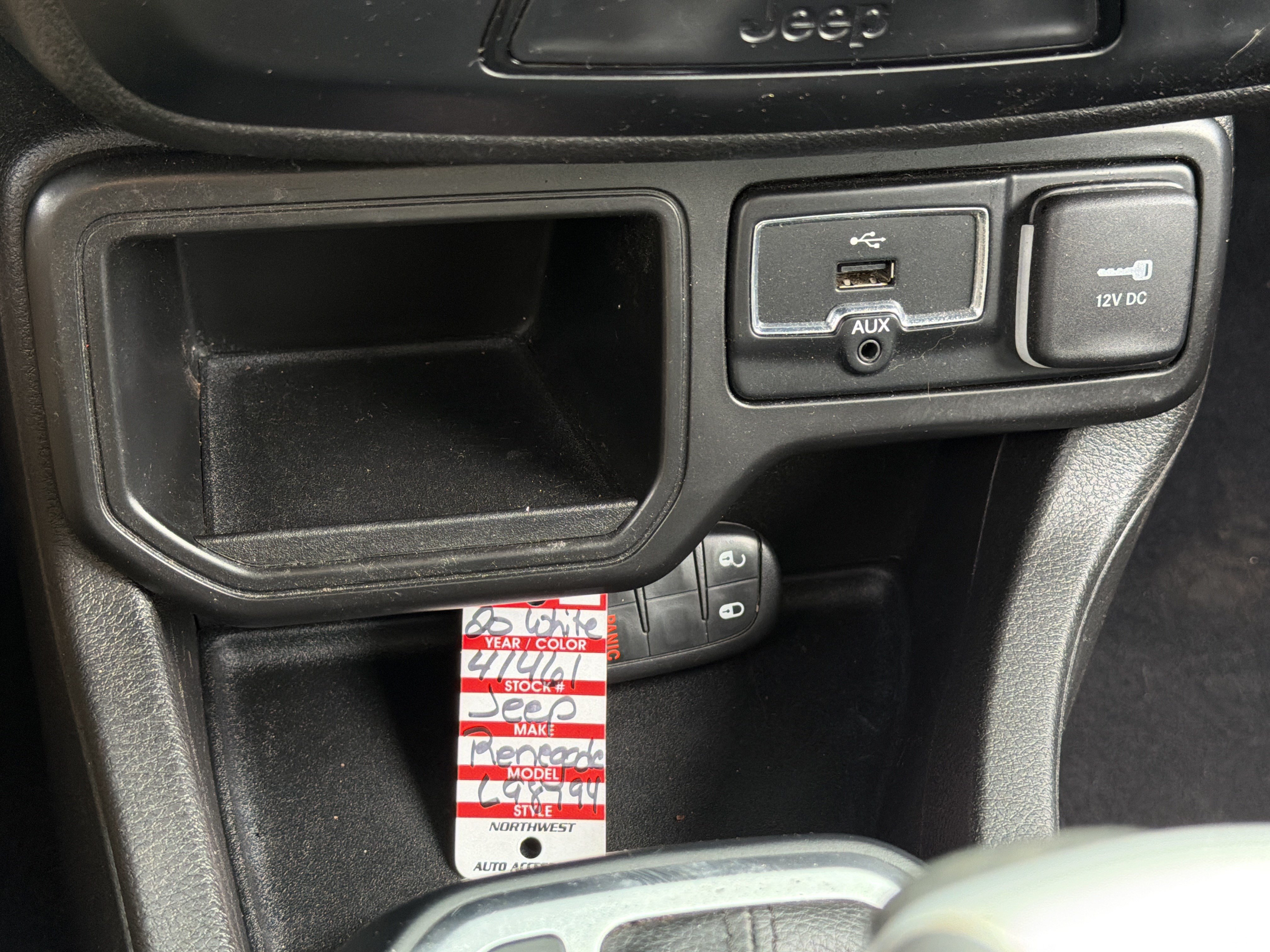Used 2020 Jeep Renegade Sport w/ Sport Appearance Group FWD image 24