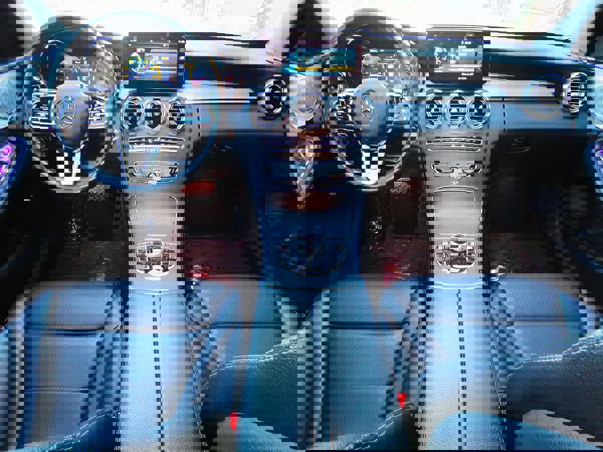 Used 2021 Mercedes-Benz C 300 Sedan image 33