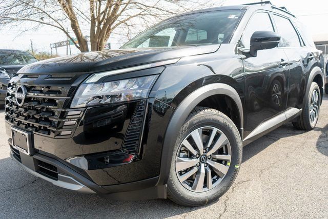 New 2026 Nissan Pathfinder SL AWD/4WD image 1