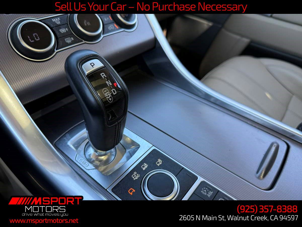 Used 2015 Land Rover Range Rover Sport HSE AWD/4WD image 28