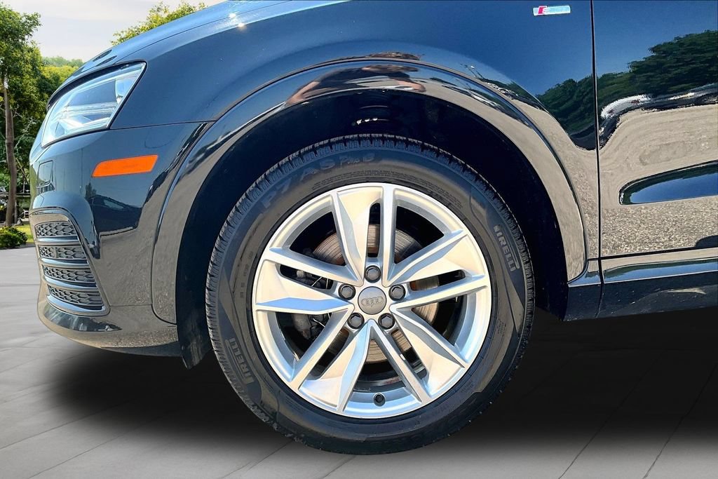 Used 2018 Audi Q3 2.0T Premium AWD/4WD image 9