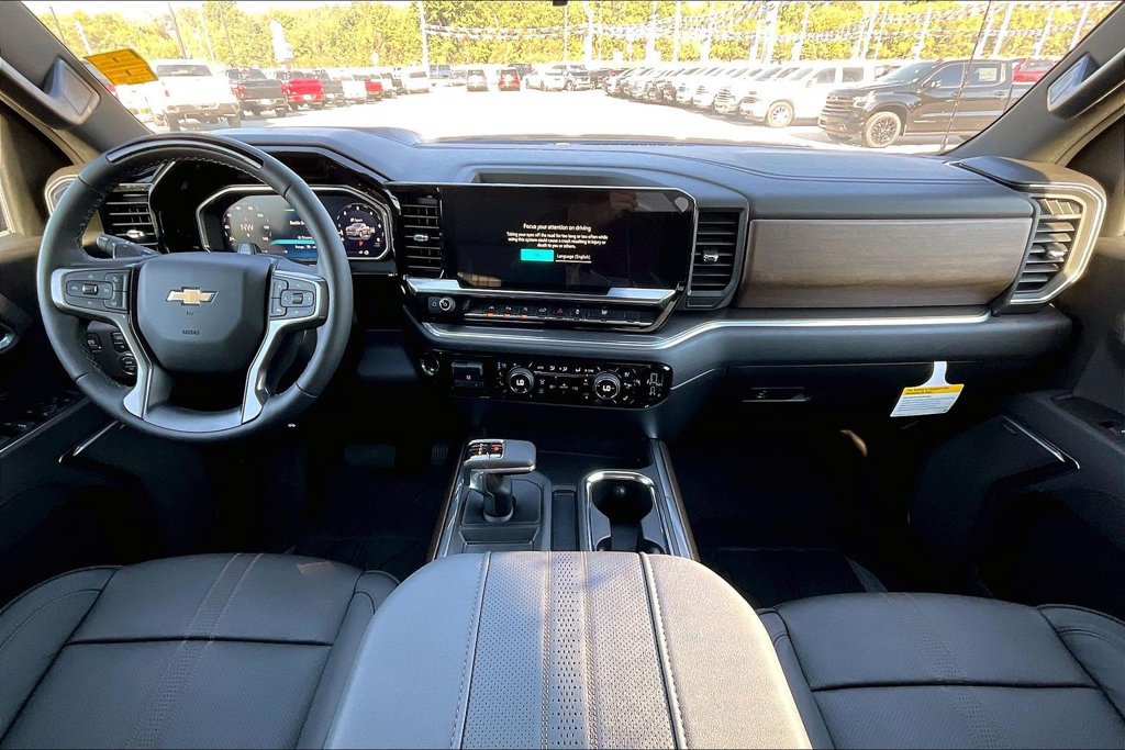 New 2026 Chevrolet Silverado 1500 High Country AWD/4WD image 5