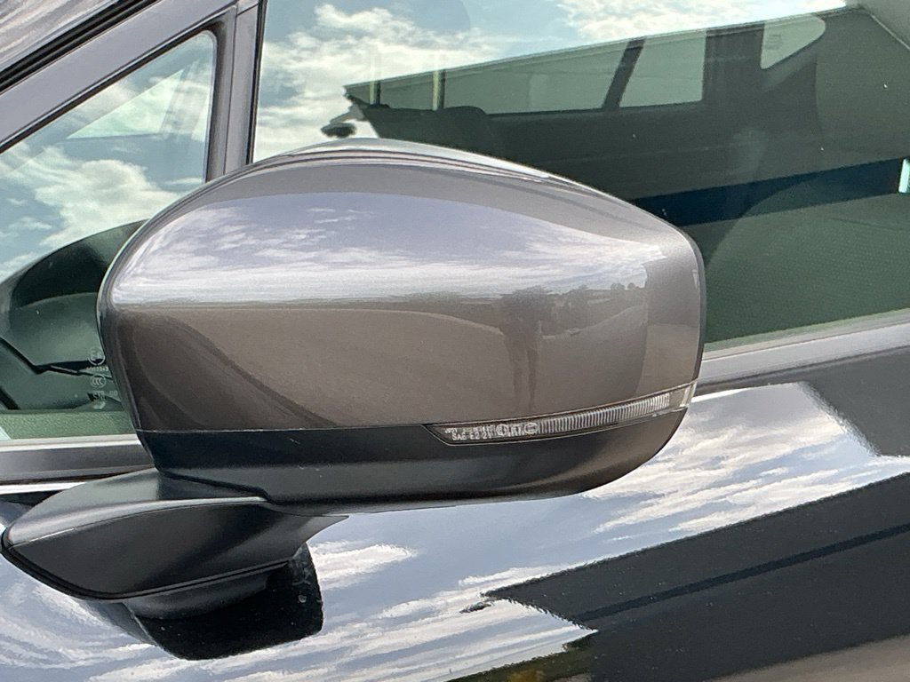 Certified 2024 Subaru Crosstrek 2.0i Premium AWD/4WD image 6
