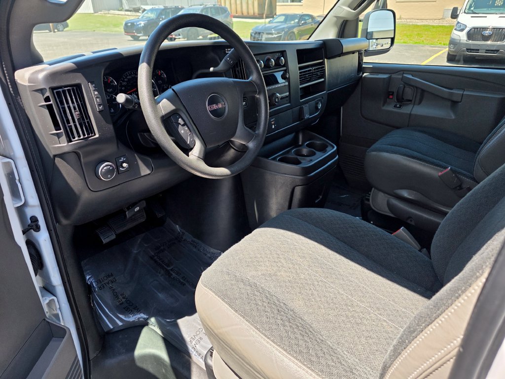 Used 2025 GMC Savana 2500 w/ Driver Convenience Package RWD image 11