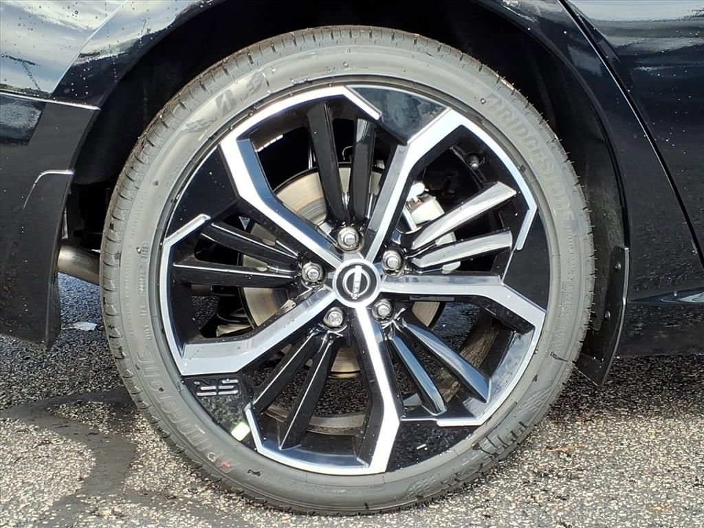 New 2025 Nissan Altima 2.5 SR w/ SR Premium Package image 6