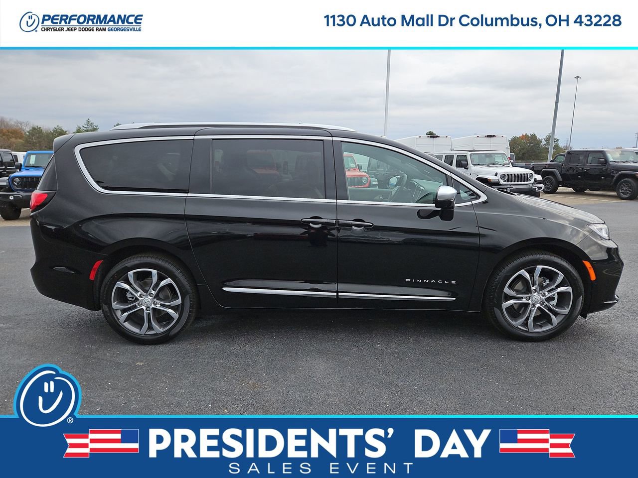 New 2026 Chrysler Pacifica Pinnacle w/ Trailer Tow Group image 8