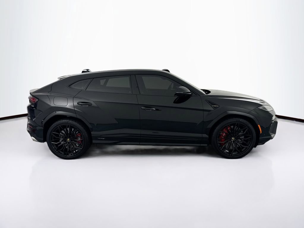 Used 2025 Lamborghini Urus Performante AWD/4WD image 4