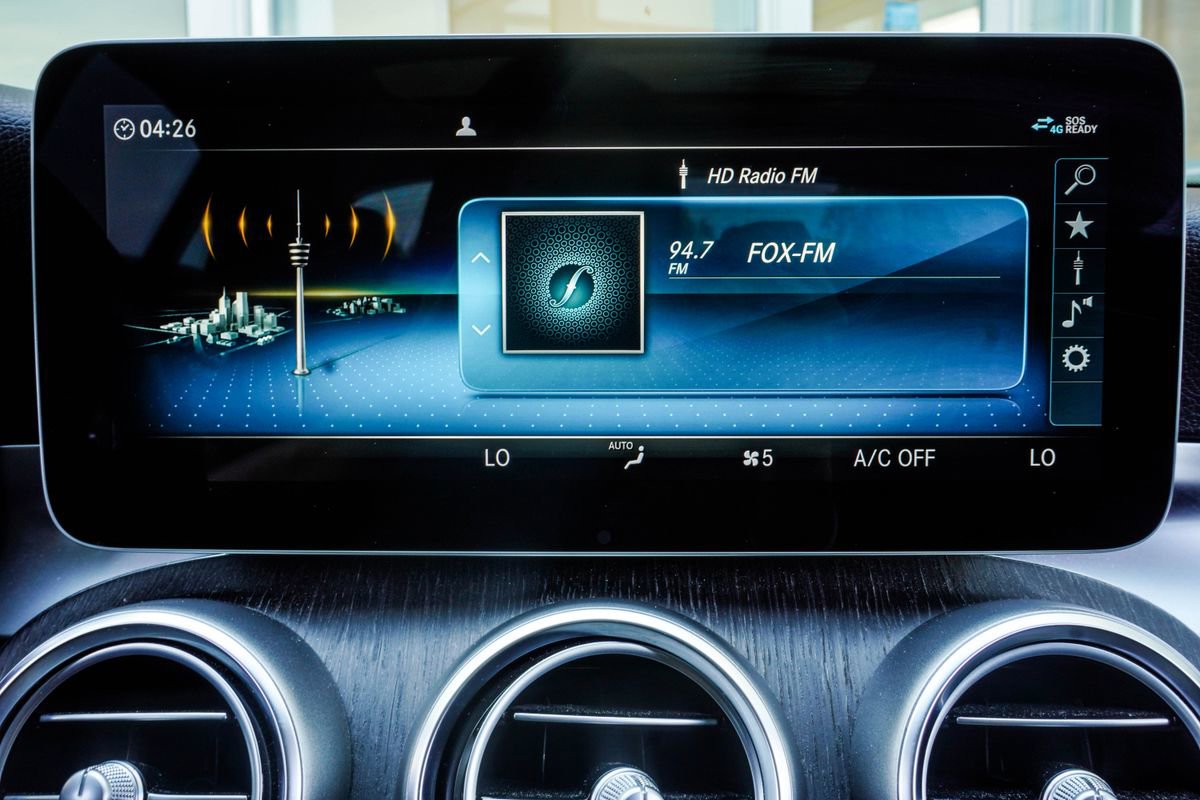 Used 2020 Mercedes-Benz C 300 Sedan image 24