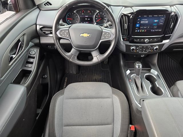 Used 2020 Chevrolet Traverse LT image 13