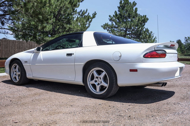 Used 1996 Chevrolet Camaro Z28 RWD image 6
