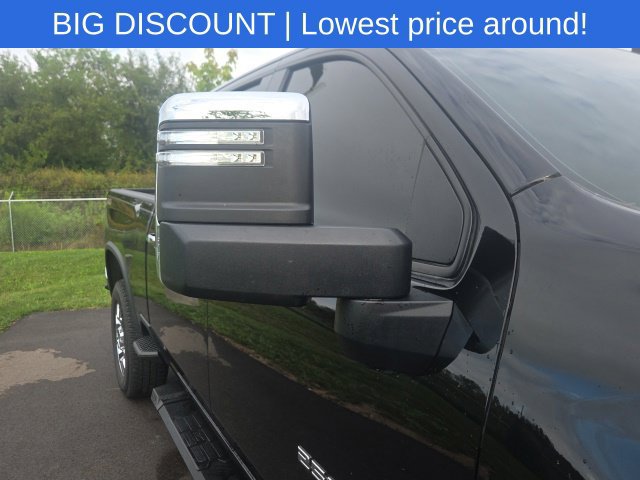 Used 2025 Chevrolet Silverado 2500 LTZ w/ LTZ Plus Package AWD/4WD image 9