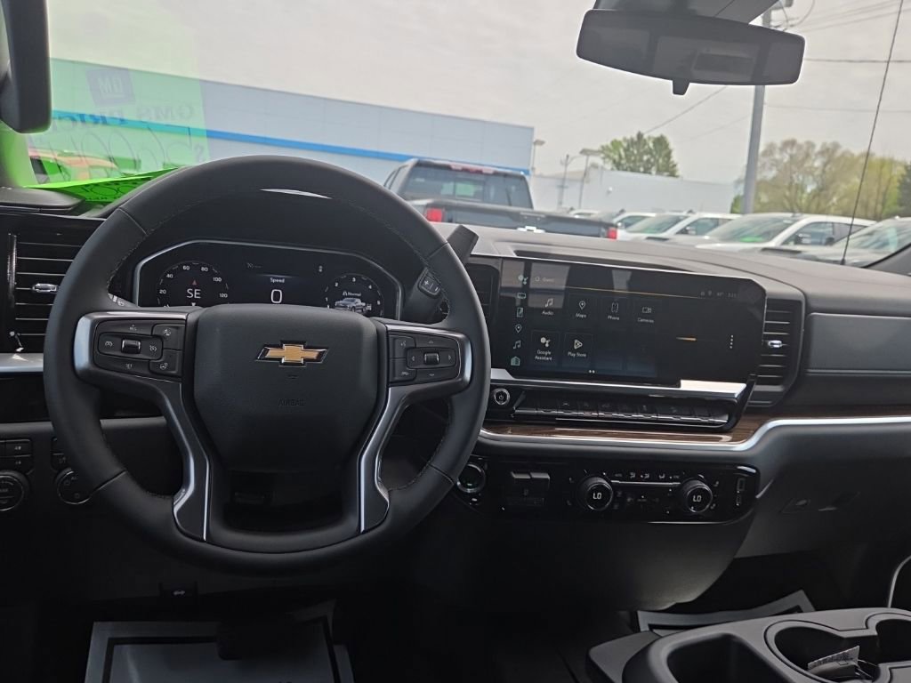 New 2026 Chevrolet Silverado 1500 LT w/ Z71 Off-Road Package AWD/4WD image 10