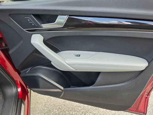 Used 2018 Audi Q5 Prestige AWD/4WD image 25