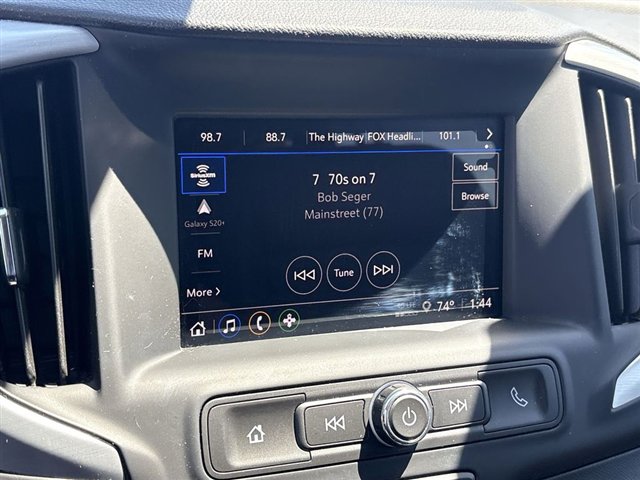 Used 2024 GMC Terrain SLE w/ Driver Convenience Package FWD image 13