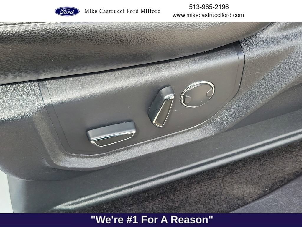 Used 2018 Ford F150 Lariat w/ Equipment Group 502A Luxury AWD/4WD image 24