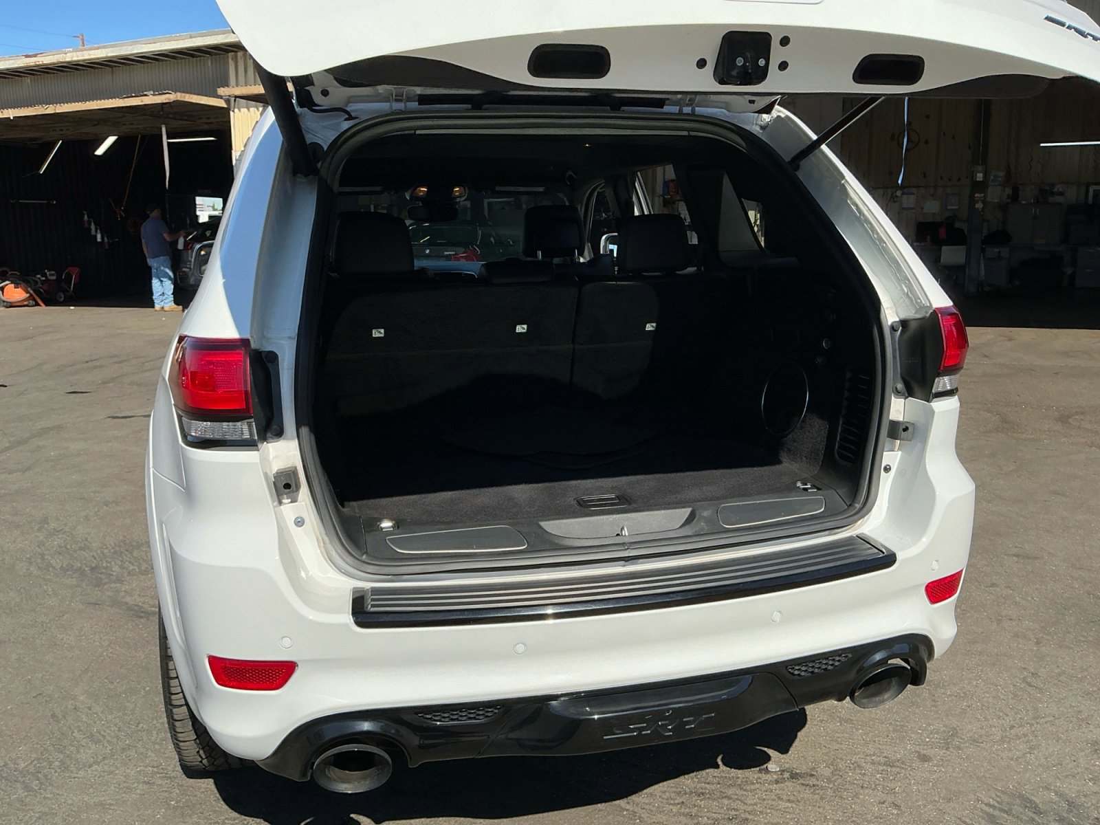 Used 2021 Jeep Grand Cherokee SRT w/ Trailer Tow Group IV AWD/4WD image 25