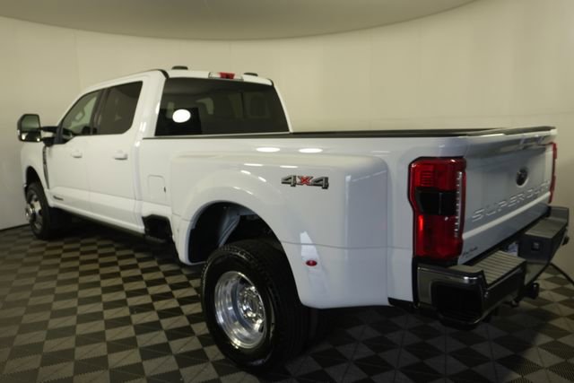 Certified 2025 Ford F350 Lariat w/ Lariat Ultimate Package AWD/4WD image 5