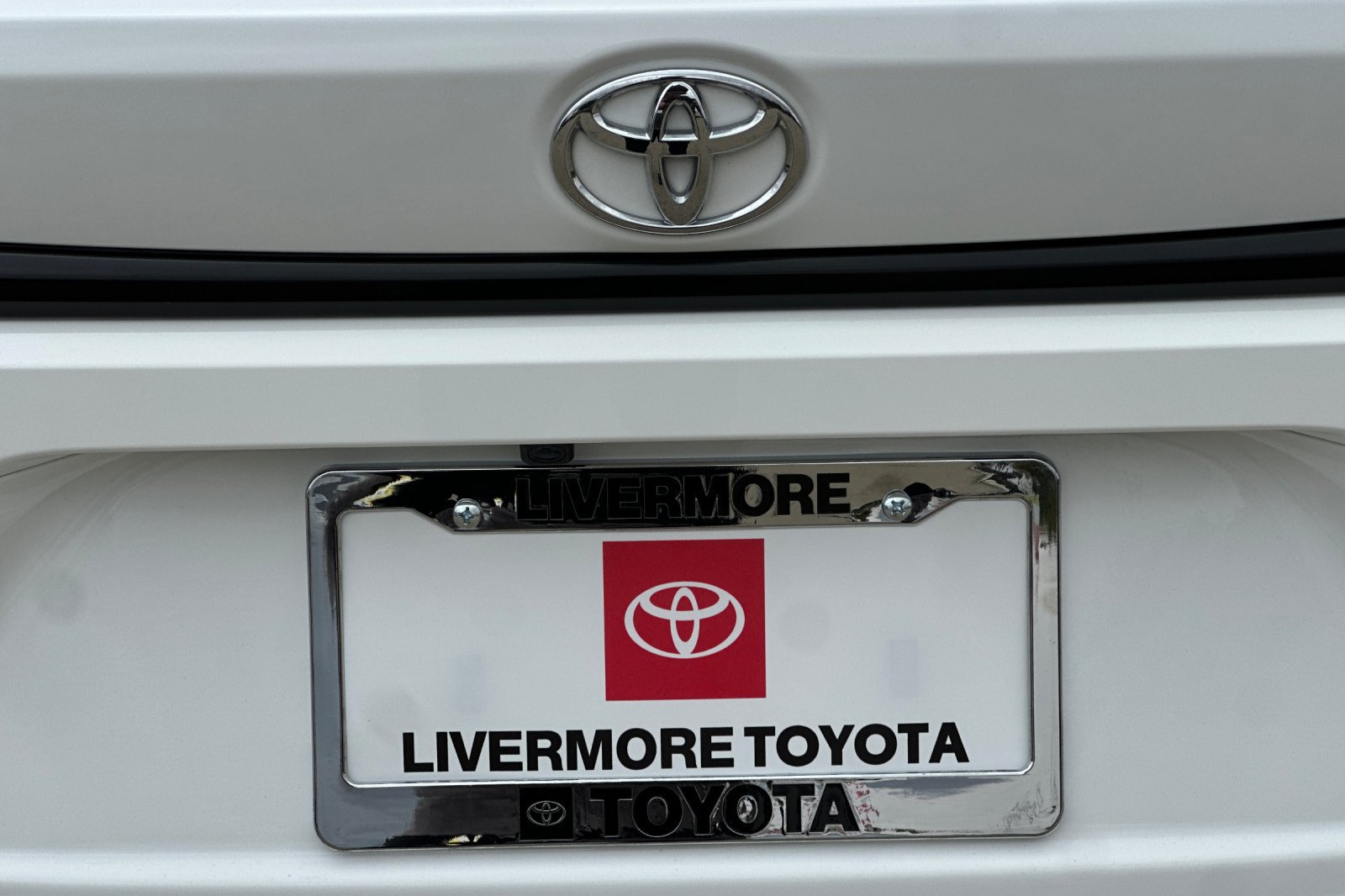 Used 2024 Toyota Corolla LE FWD image 47
