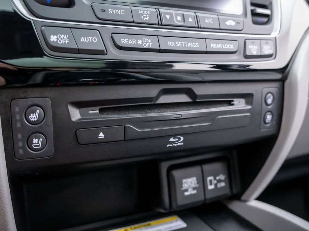 Certified 2020 Honda Pilot Elite image 29