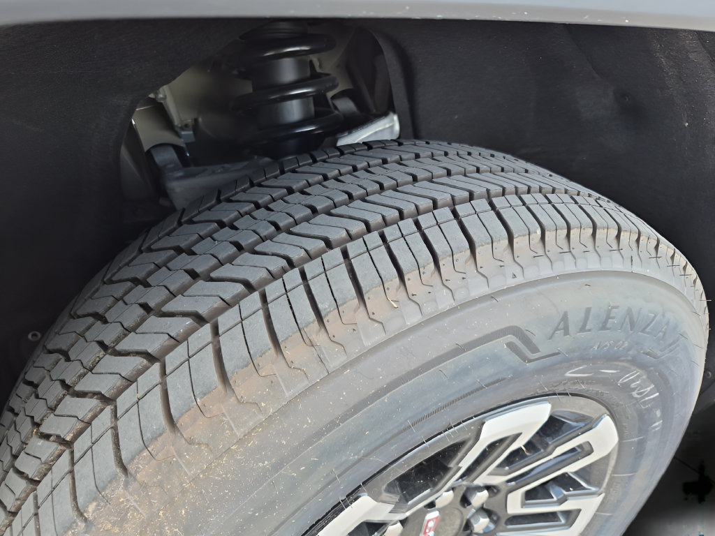 New 2026 GMC Sierra EV Elevation AWD/4WD image 14