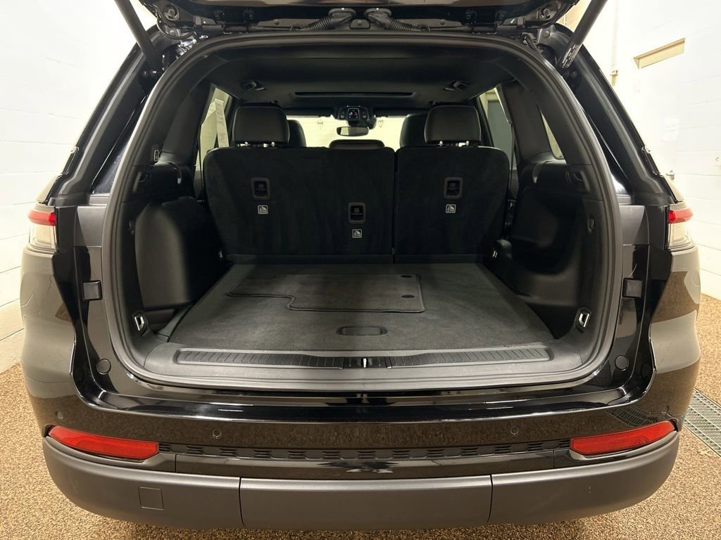 Used 2024 Jeep Grand Cherokee Altitude image 11