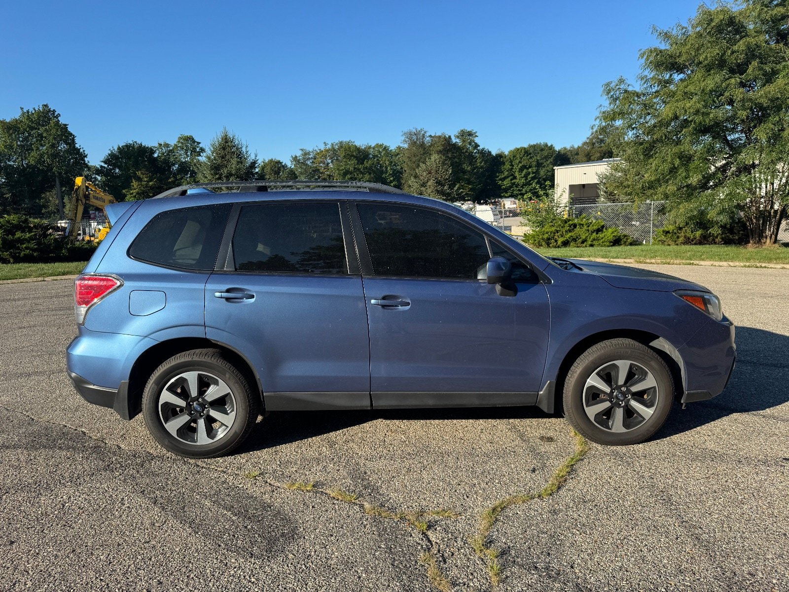 Used 2017 Subaru Forester 2.5i Premium AWD/4WD image 8
