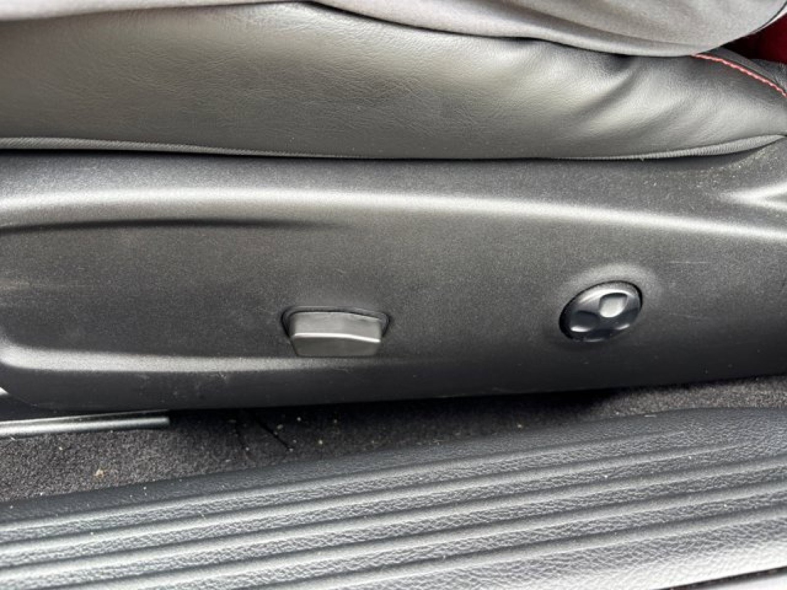 Used 2021 Dodge Challenger R/T Scat Pack image 11