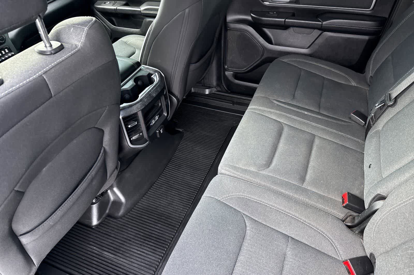 Used 2021 RAM 1500 Big Horn image 4