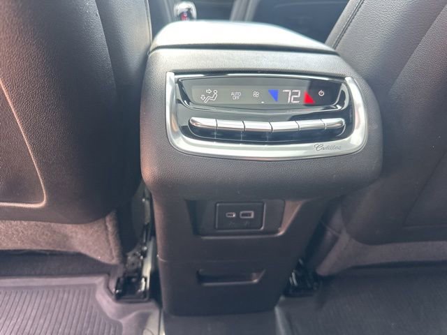 Used 2023 Cadillac XT6 Luxury image 20
