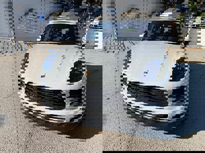 Used 2019 Porsche Macan image 3