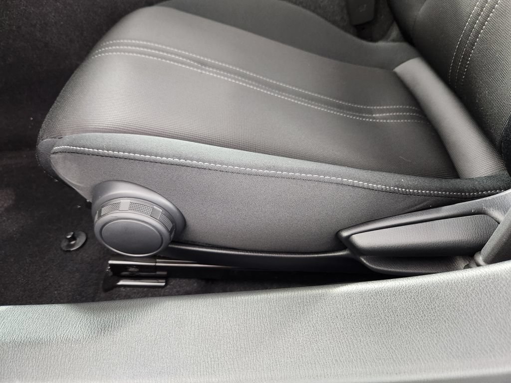 Used 2023 MAZDA MX-5 Miata Club w/ Interior Package RWD image 13