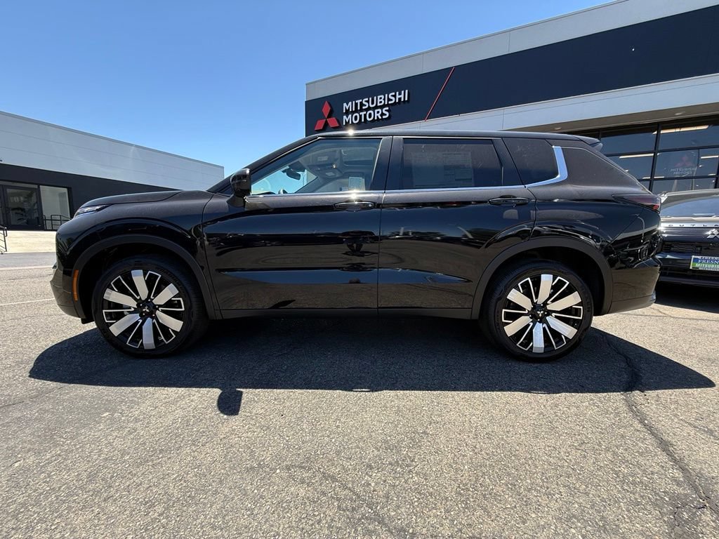 New 2026 Mitsubishi Outlander SE FWD image 7