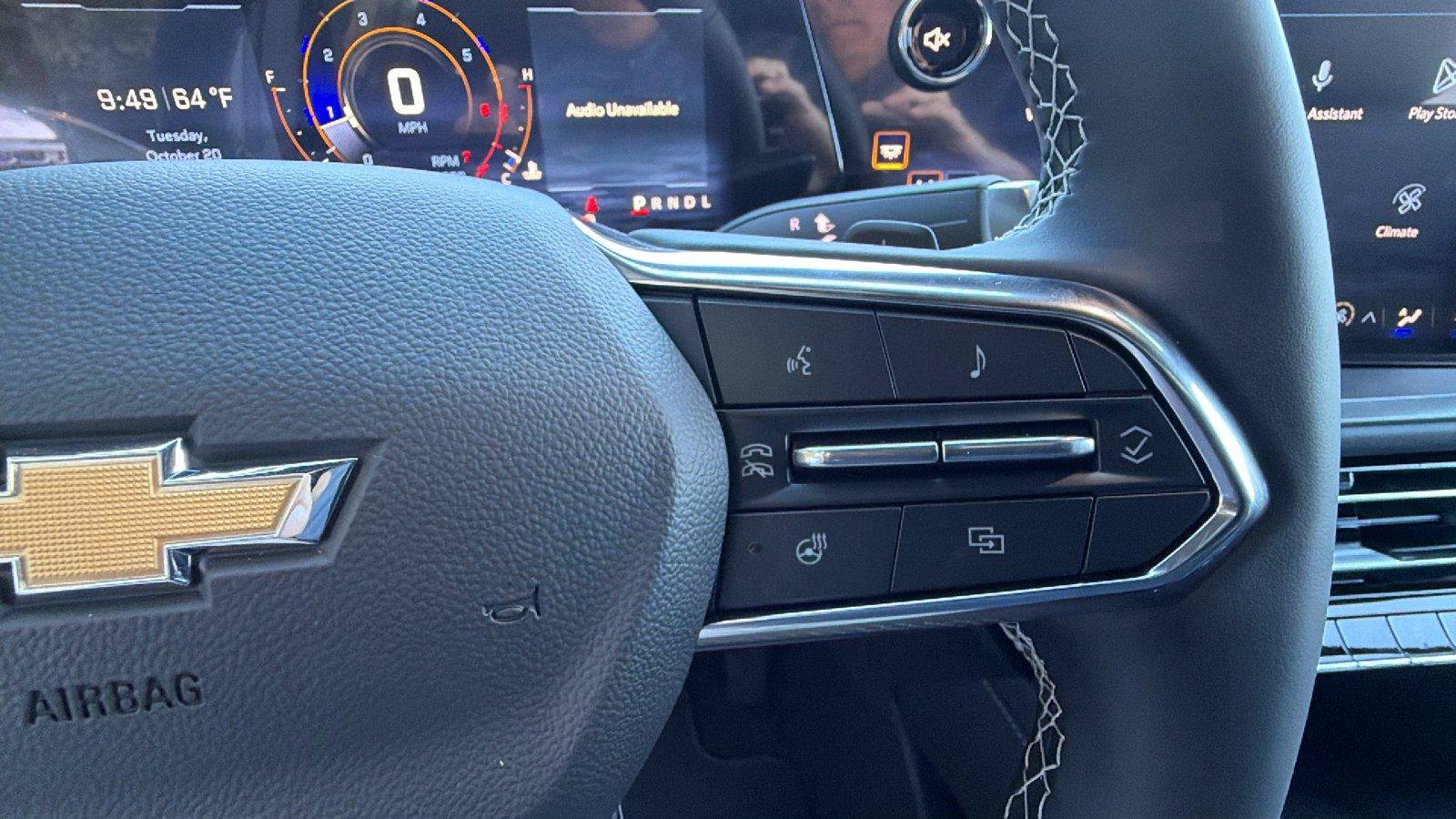 New 2027 Chevrolet Traverse LT w/ Driver Confidence Package FWD image 25