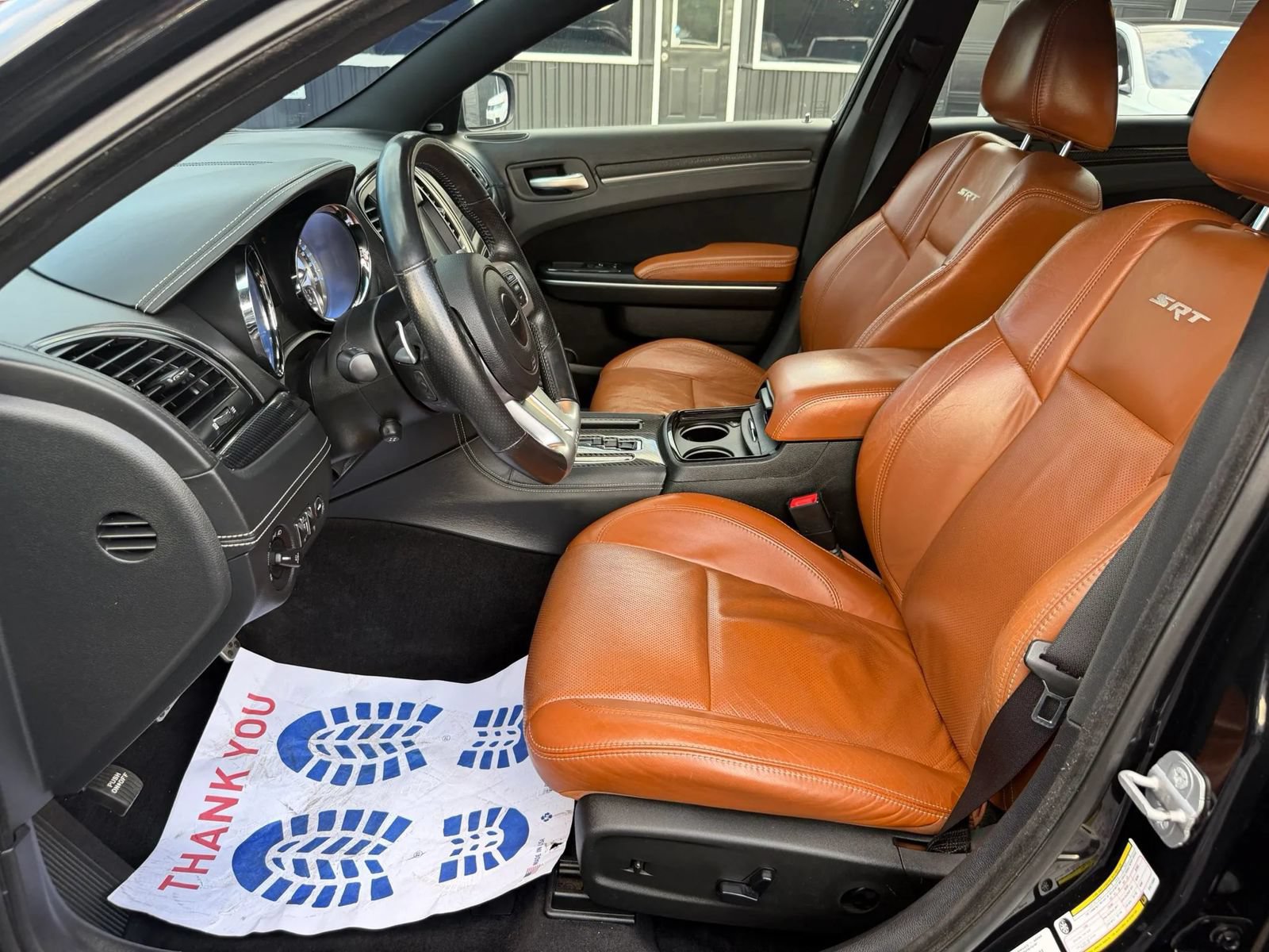 Used 2014 Chrysler 300 SRT8 w/ Leather Interior Group RWD image 11
