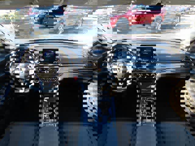 Used 2020 Honda Accord Hybrid image 18