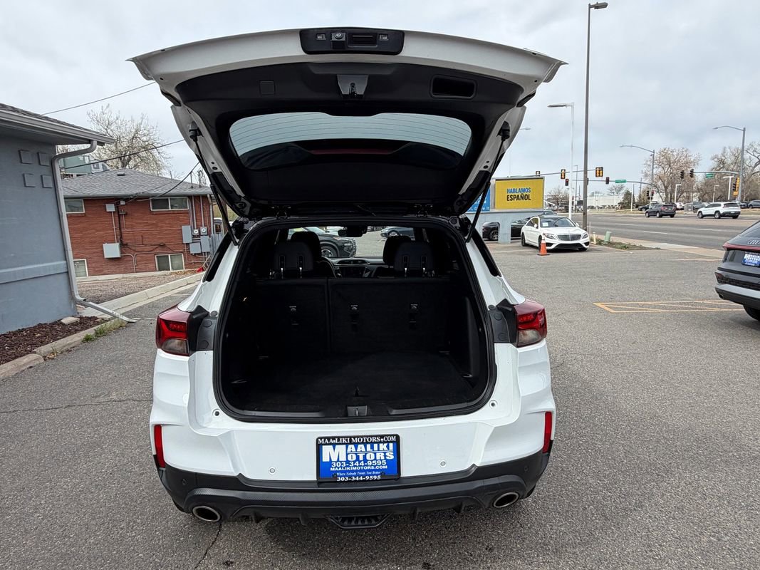 Used 2022 Chevrolet TrailBlazer RS w/ Technology Package image 7