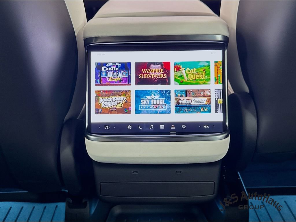 Used 2026 Tesla Model X Plaid image 33