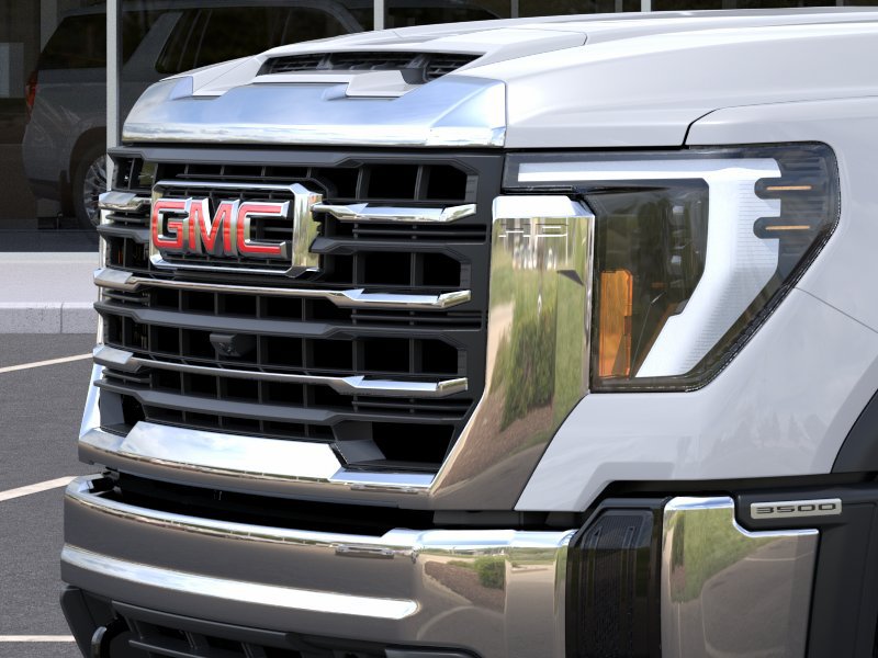 New 2026 GMC Sierra 3500 SLE w/ Preferred Package AWD/4WD image 13