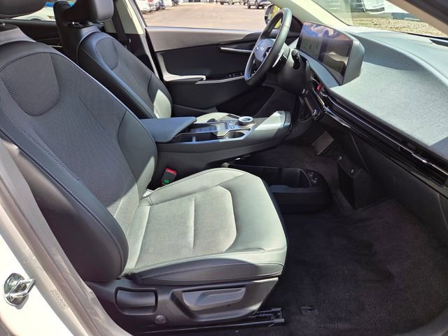 Certified 2024 Kia EV6 Light image 15