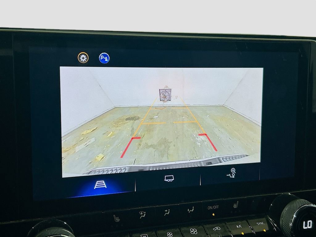 Used 2023 Chevrolet Colorado LT w/ LT Convenience Package II RWD image 11