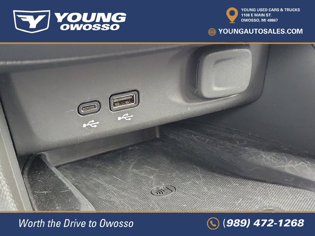 Used 2025 Buick Envista Sport Touring w/ Convenience I Package FWD image 22