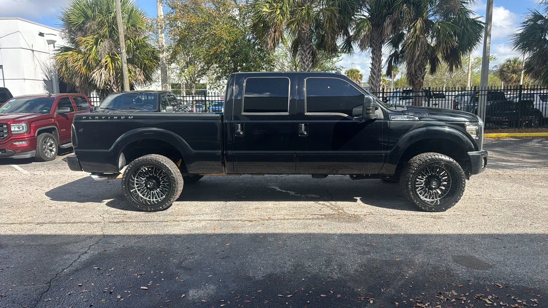 Used 2016 Ford F250 Platinum w/ FX4 Off-Road Package image 8