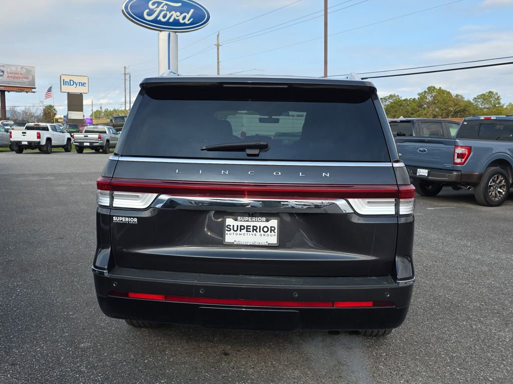 Used 2023 Lincoln Navigator Reserve image 6