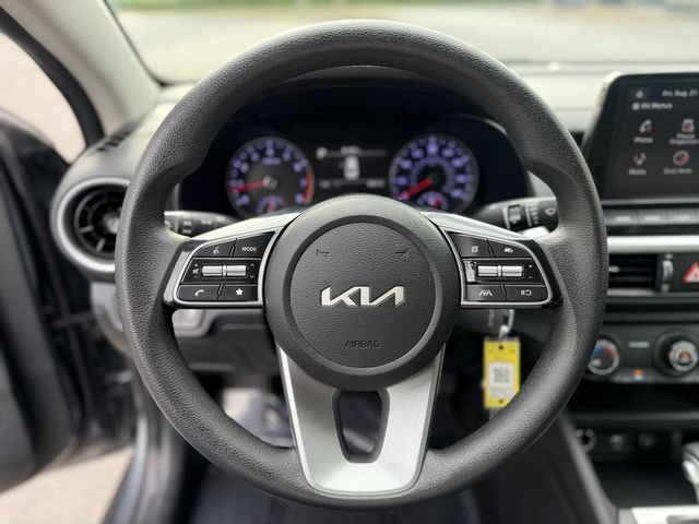 Certified 2024 Kia Forte LXS FWD image 3