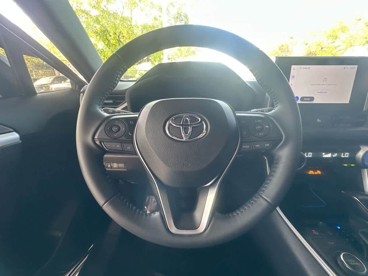 Used 2024 Toyota RAV4 SE AWD/4WD image 15