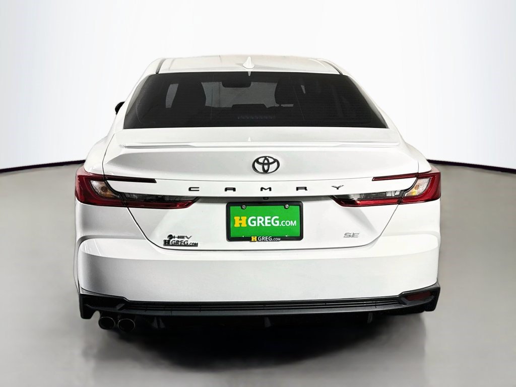 Used 2025 Toyota Camry SE w/ Convenience Package FWD image 8
