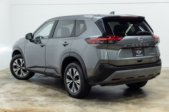 Used 2023 Nissan Rogue SV image 12