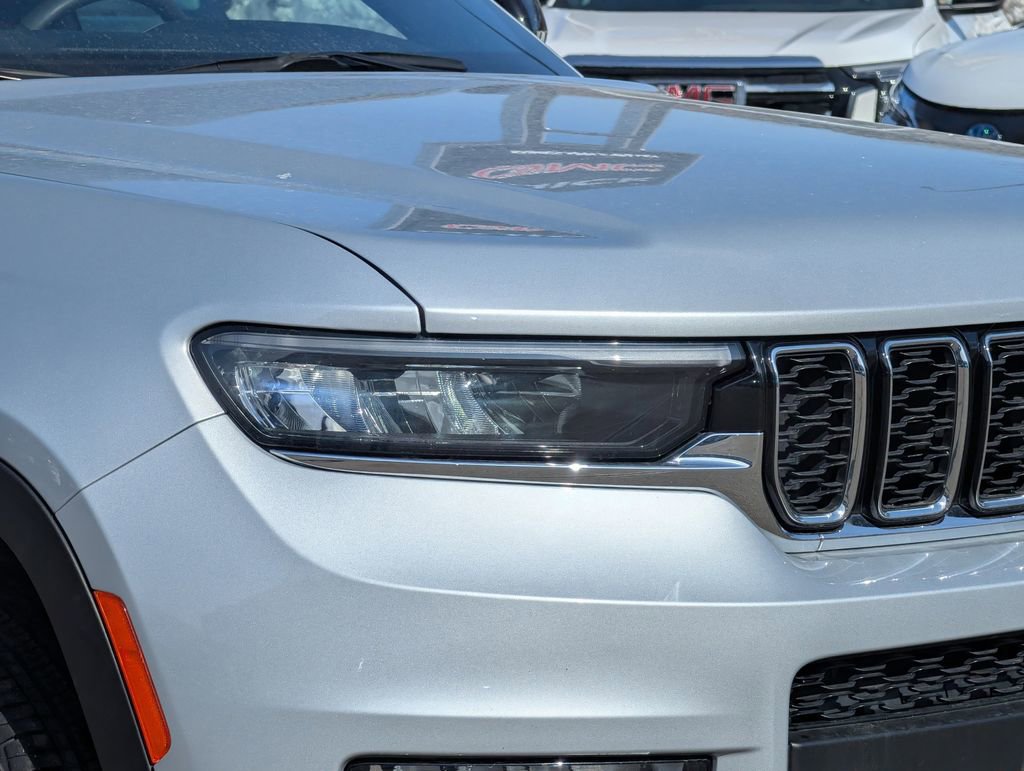 Used 2024 Jeep Grand Cherokee L Limited w/ Luxury Tech Group II image 10